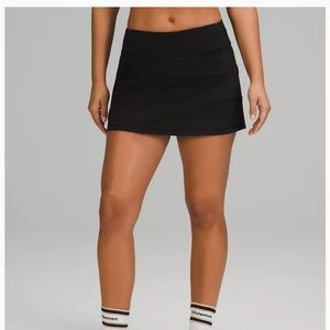NWOT Lululemon Pace Rival Mid-Rise Skirt
